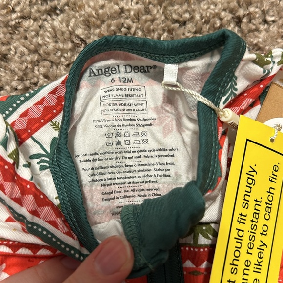 NWT angel dear 2 way zipper romper reindeer fair isle size 6-12m - Picture 3 of 3